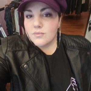 Meet your Posher, Anita